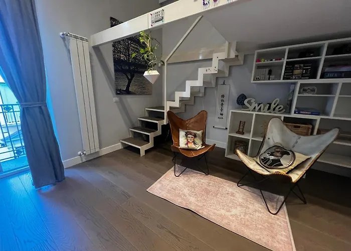 Raroom Boutique Home